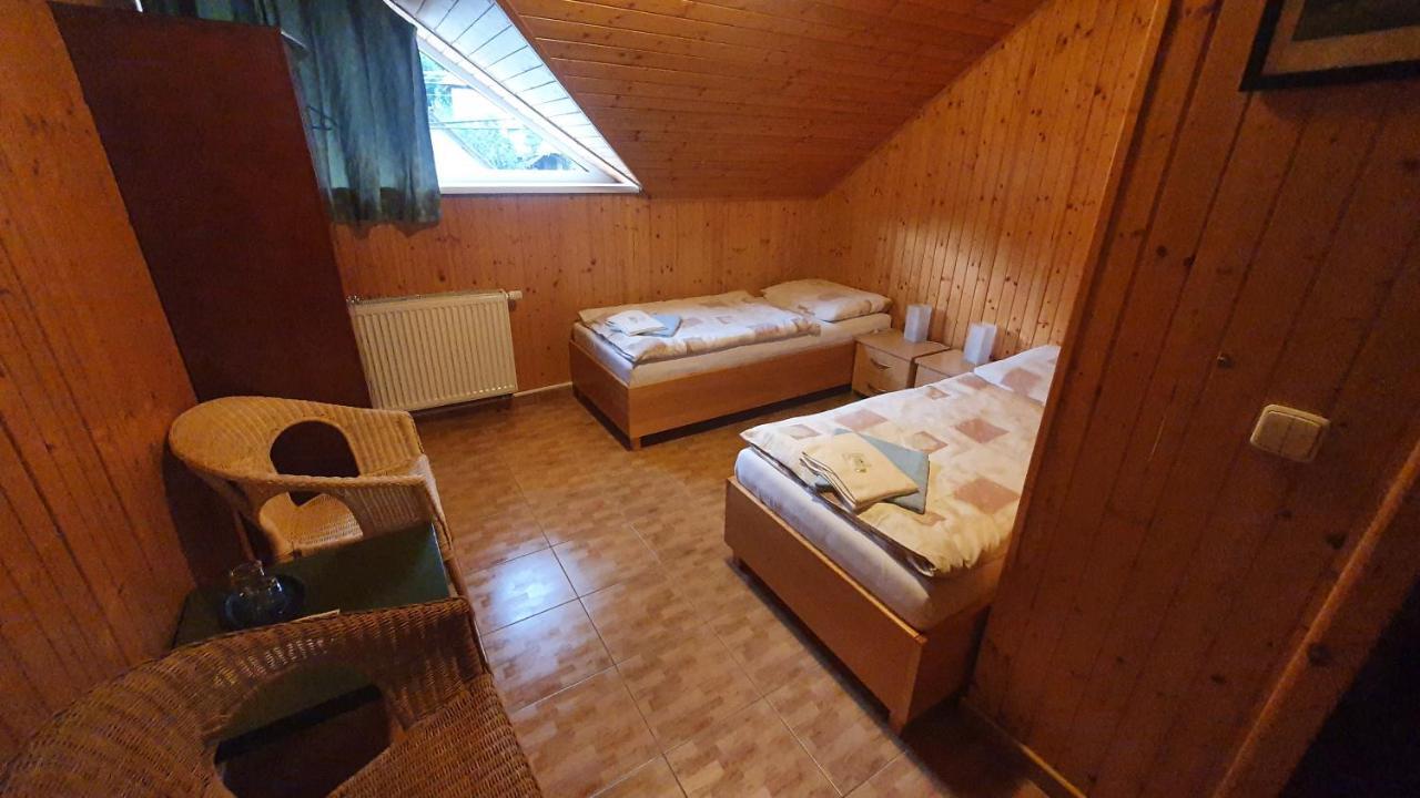Penzion Pri Studnicke Omastina Exterior foto
