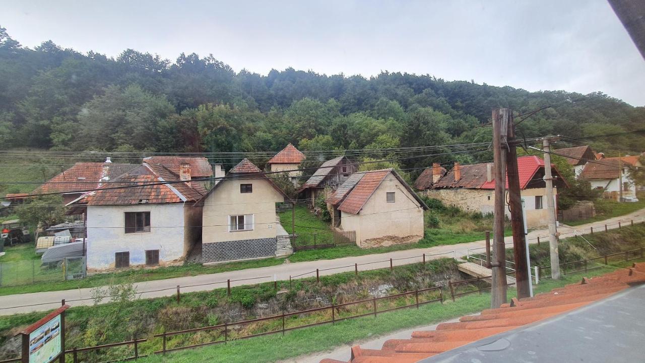 Penzion Pri Studnicke Omastina Exterior foto