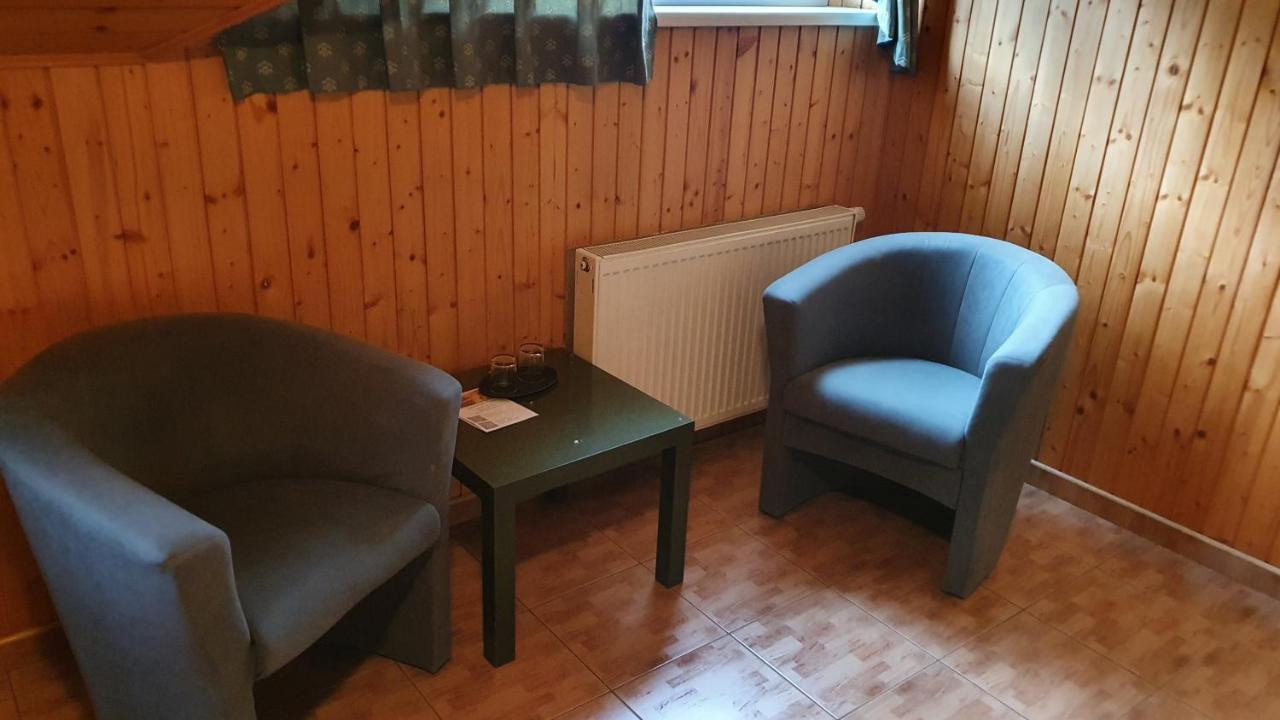 Penzion Pri Studnicke Omastina Exterior foto