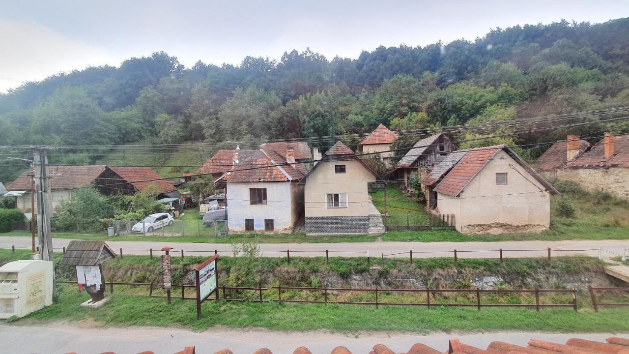 Penzion Pri Studnicke Omastina Exterior foto