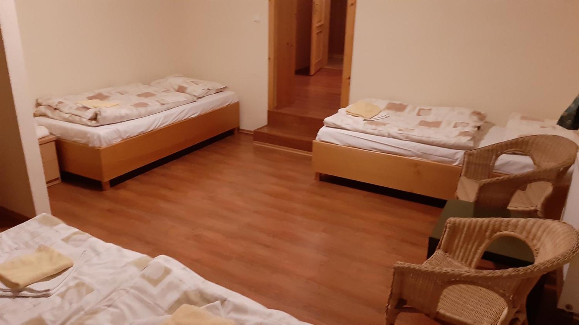Penzion Pri Studnicke Omastina Zimmer foto